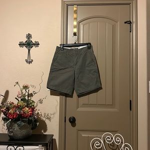 Men’s Shorts Waist Size 26 American Eagle Outfitters